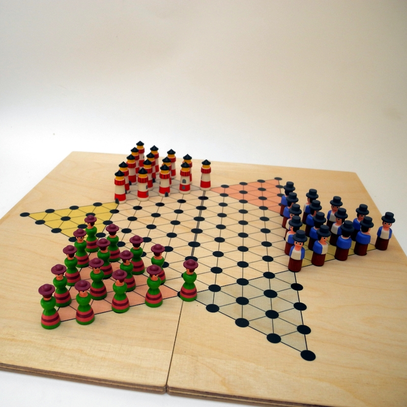 Halmaspiel, Brettspiel für 2 - 3 Spieler