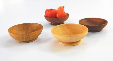 Holzschalen / Obstschalen, Puppenstubenminiatur 1zu12