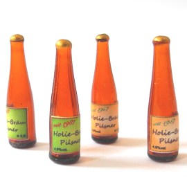 Bierflasche aus Glas, Puppenstubenminiatur im Maßstab 1zu12