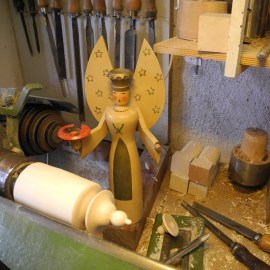 Sonderanfertigung Kerzentüllen aus Holz