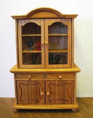 Wohnzimmerschrank, Puppenhausmöbel im Maßstab 1zu12