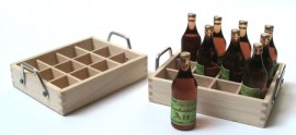 Bierkasten, leer, Puppenstubenminiatur 1zu12